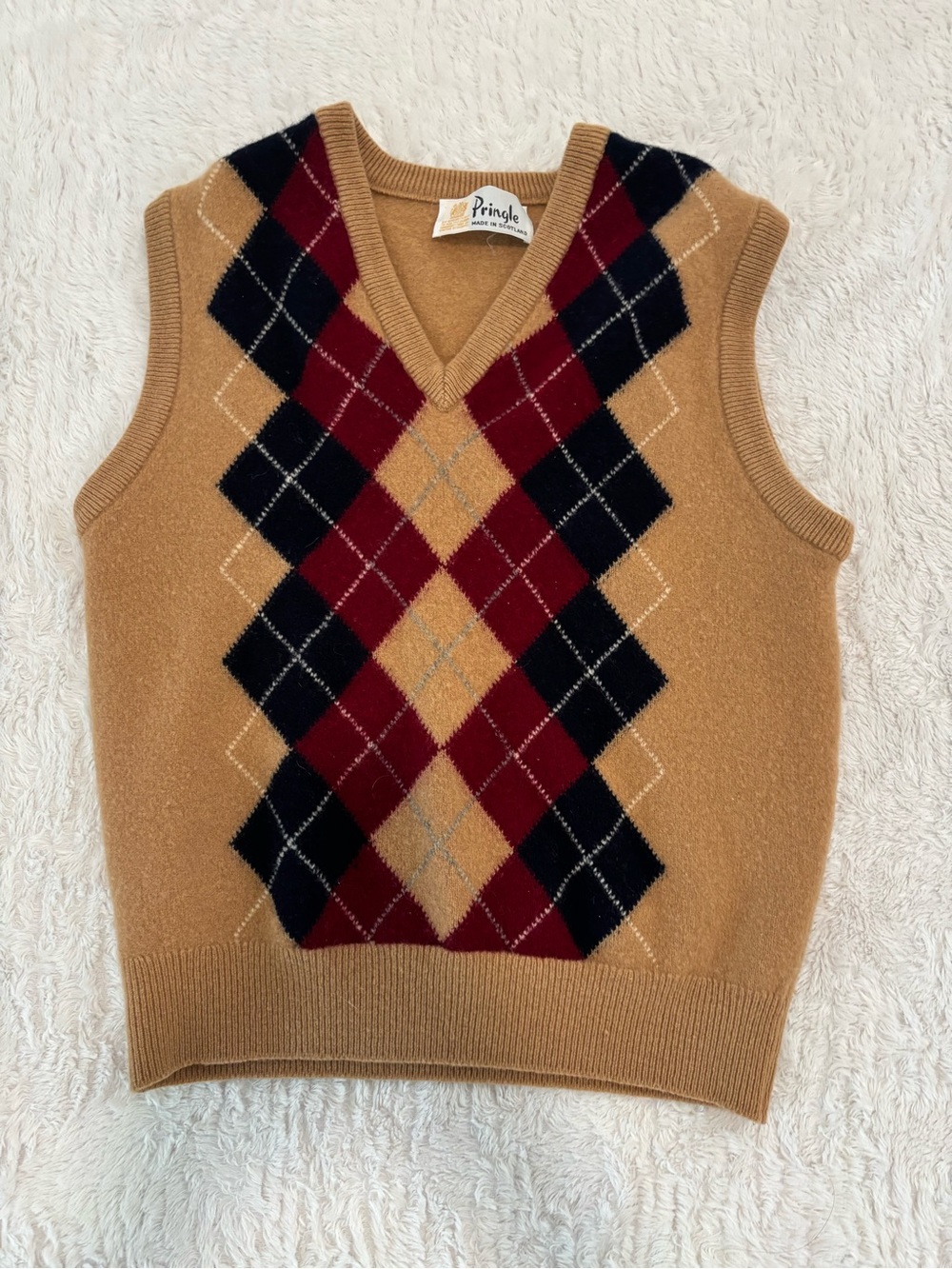 Pringle Men’s Camel Argyle 100% Lambs Wool V-Neck Sweater Vest